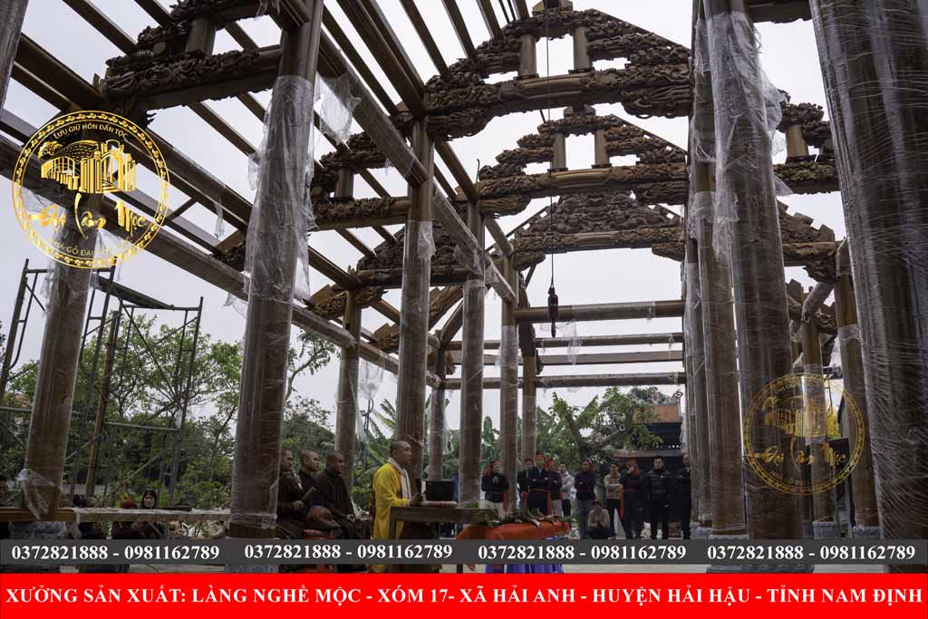 Lắp Dựng Nhà Gỗ 5 Gian Mái Đao Đền Thánh Hoàng Bơ Thoải Cung – Tinh Hoa Kiến Trúc Truyền Thống Việt Lắp Dựng Nhà Gỗ 5 Gian Mái Đao Đền Thánh Hoàng Bơ Thoải Cung – Tinh Hoa Kiến Trúc Truyền Thống Việt